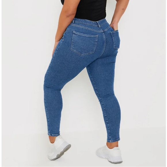 NEW In The Style CARYS WHITTAKER BLUE HIGH WAISTED STRETCH SKINNY JEANS - Picture 2 of 8